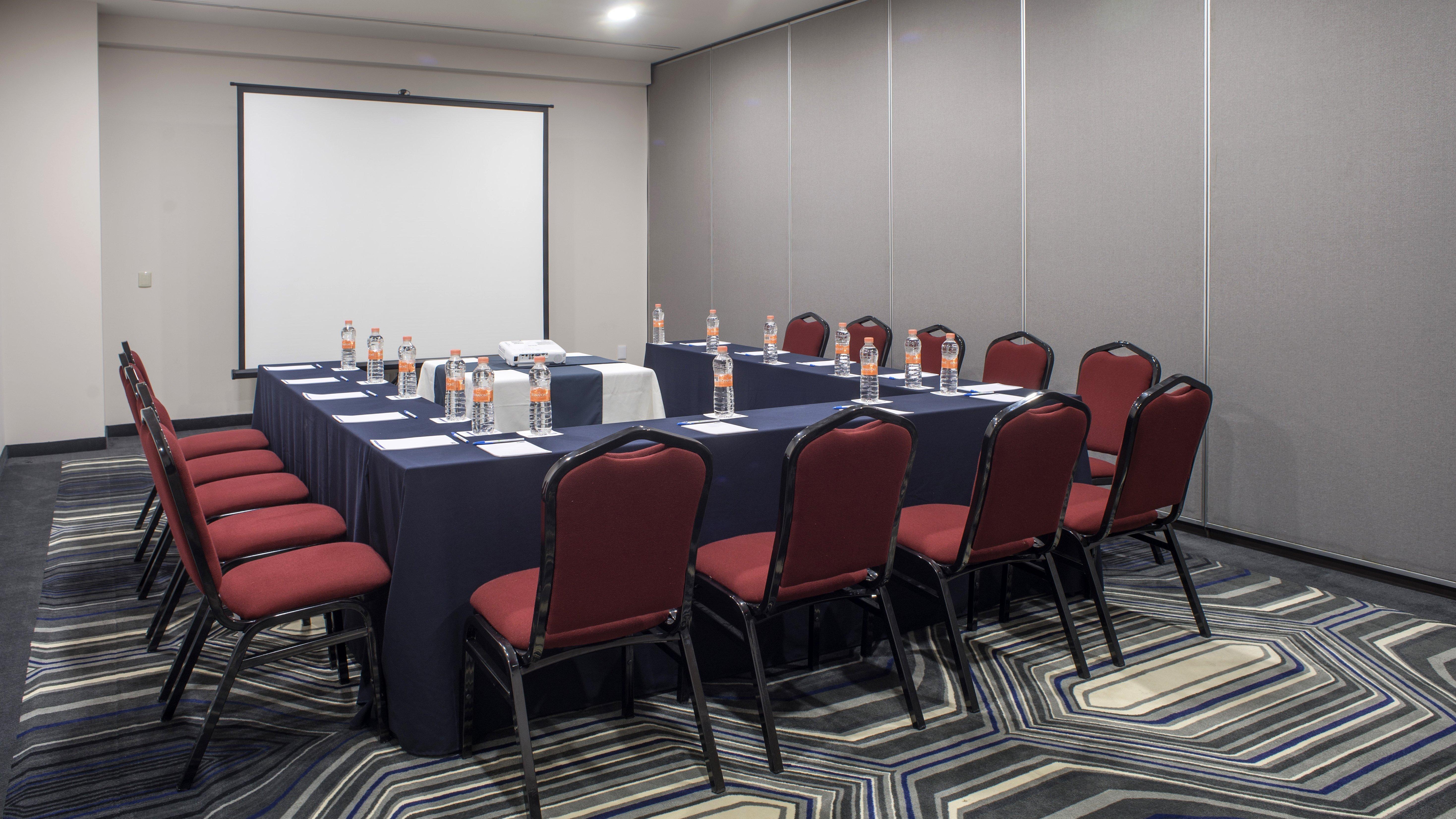 Holiday Inn Express Mexico- Toreo By Ihg Exterior photo