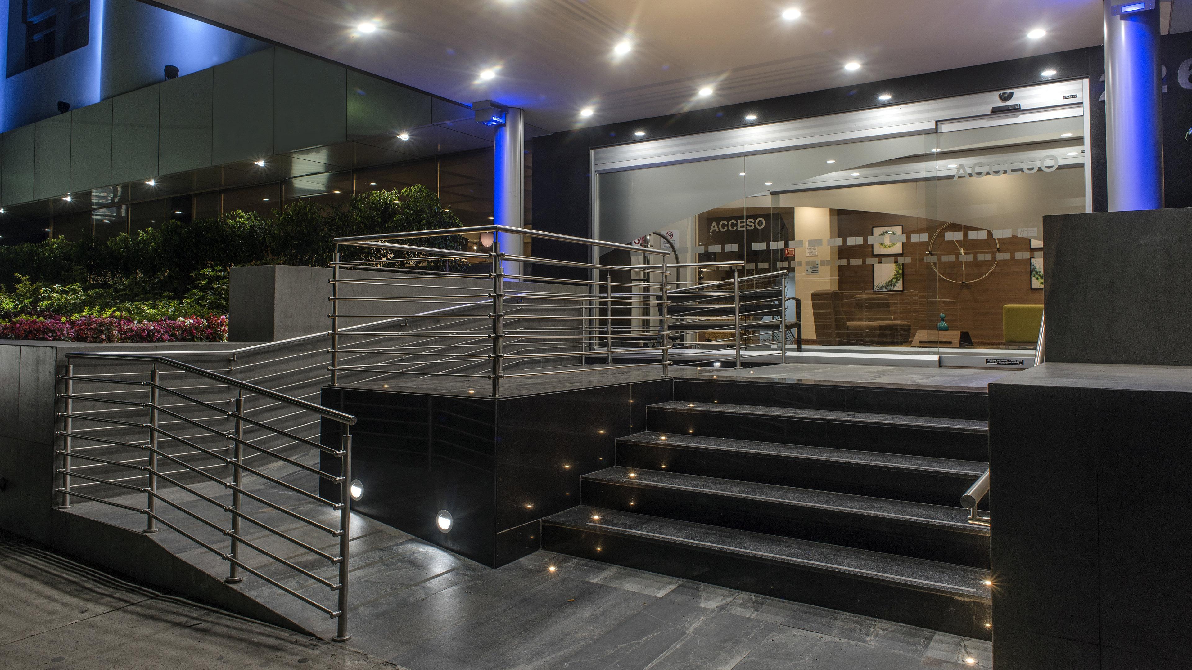 Holiday Inn Express Mexico- Toreo By Ihg Exterior photo