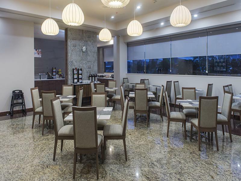 Holiday Inn Express Mexico- Toreo By Ihg Exterior photo