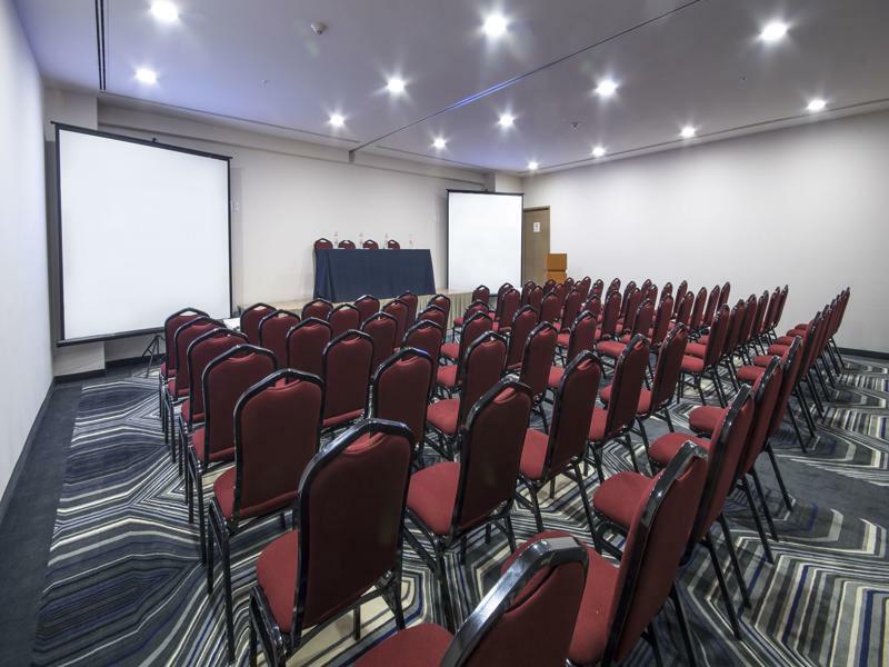 Holiday Inn Express Mexico- Toreo By Ihg Exterior photo